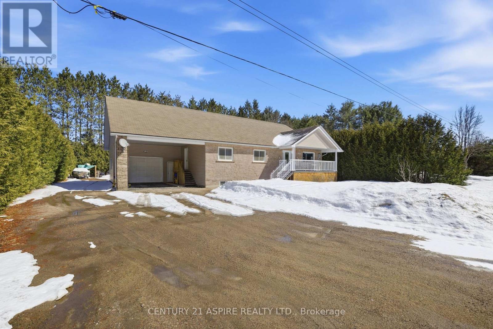 84 PINEWOOD PLACE, Deep River, Ontario