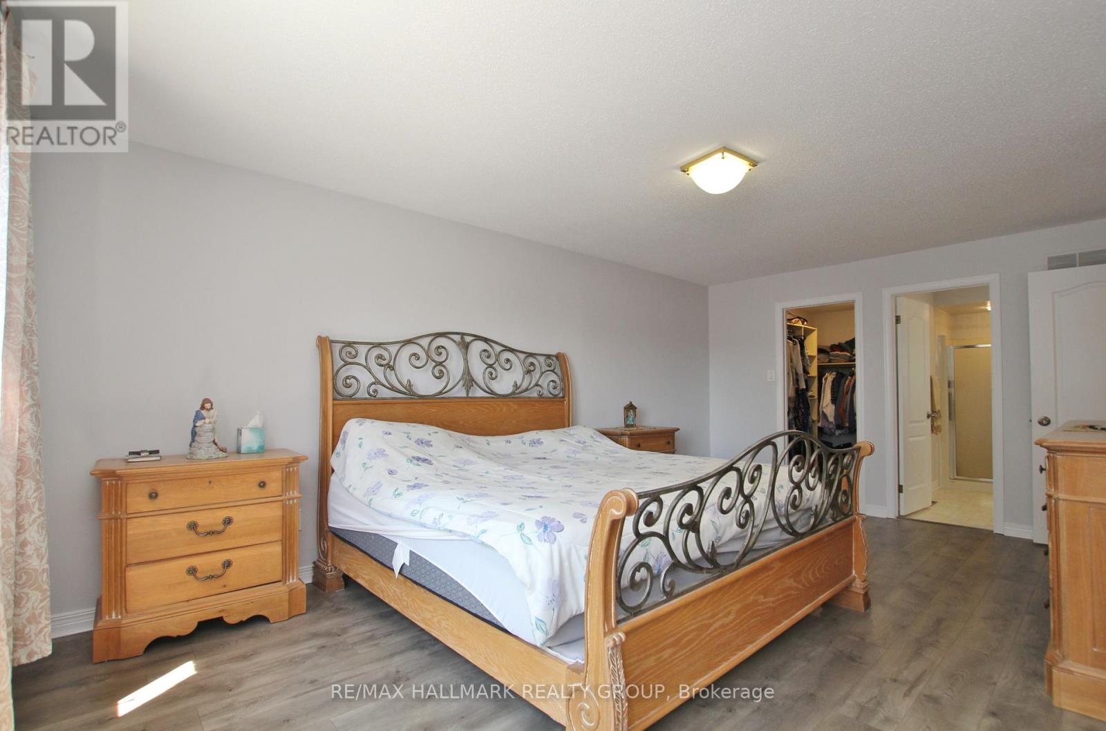 2143 Johnston Road, Ottawa, Ontario  K1G 5K1 - Photo 17 - X12968302