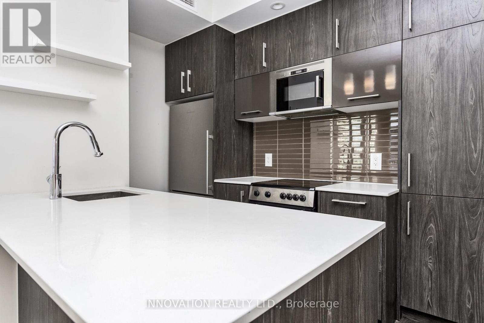 702 - 255 Bay Street, Ottawa, Ontario  K1R 0C5 - Photo 14 - X12968304