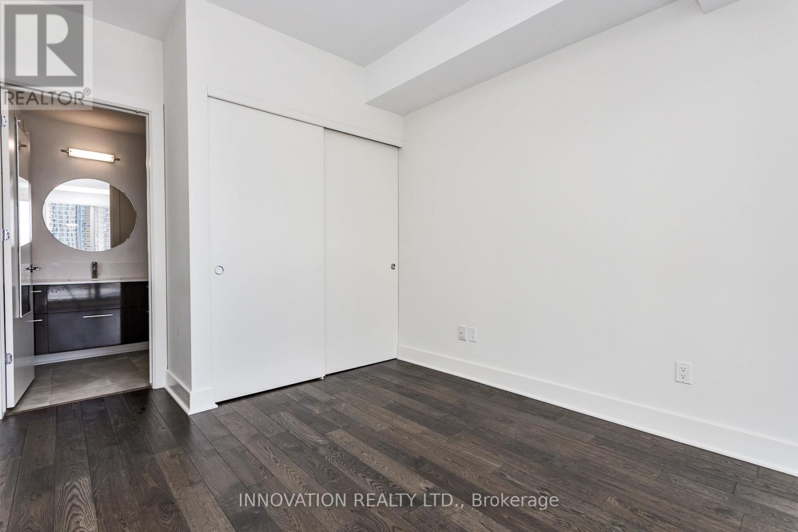 702 - 255 Bay Street, Ottawa, Ontario  K1R 0C5 - Photo 22 - X12968304