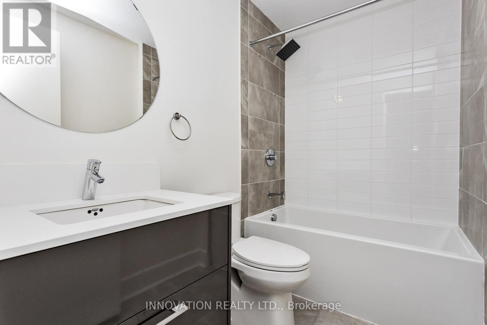 702 - 255 Bay Street, Ottawa, Ontario  K1R 0C5 - Photo 30 - X12968304