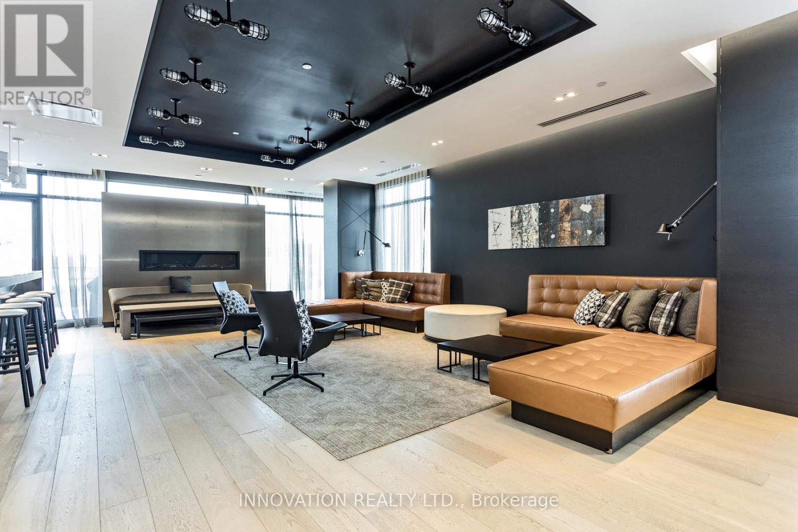 702 - 255 Bay Street, Ottawa, Ontario  K1R 0C5 - Photo 35 - X12968304