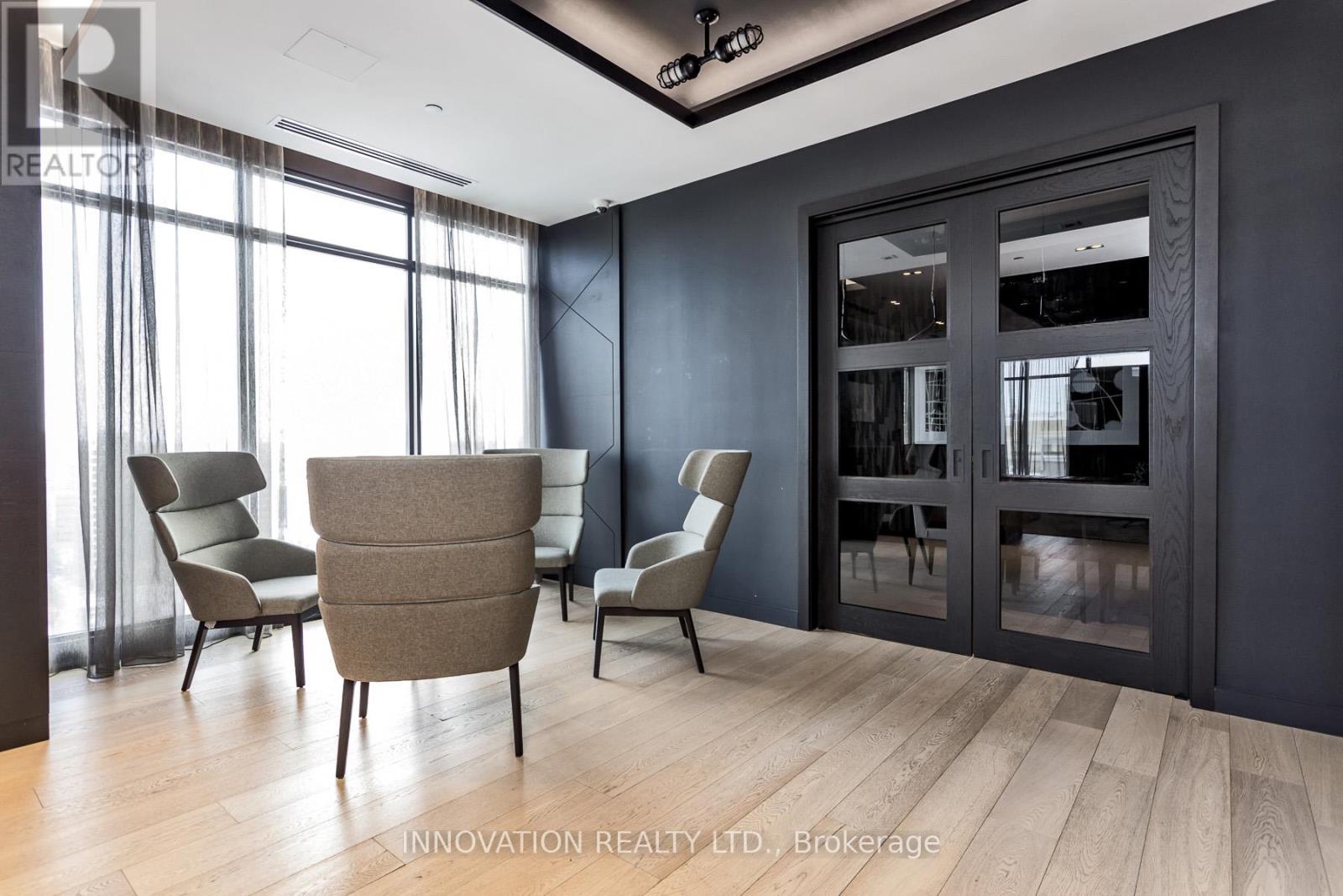 702 - 255 Bay Street, Ottawa, Ontario  K1R 0C5 - Photo 36 - X12968304