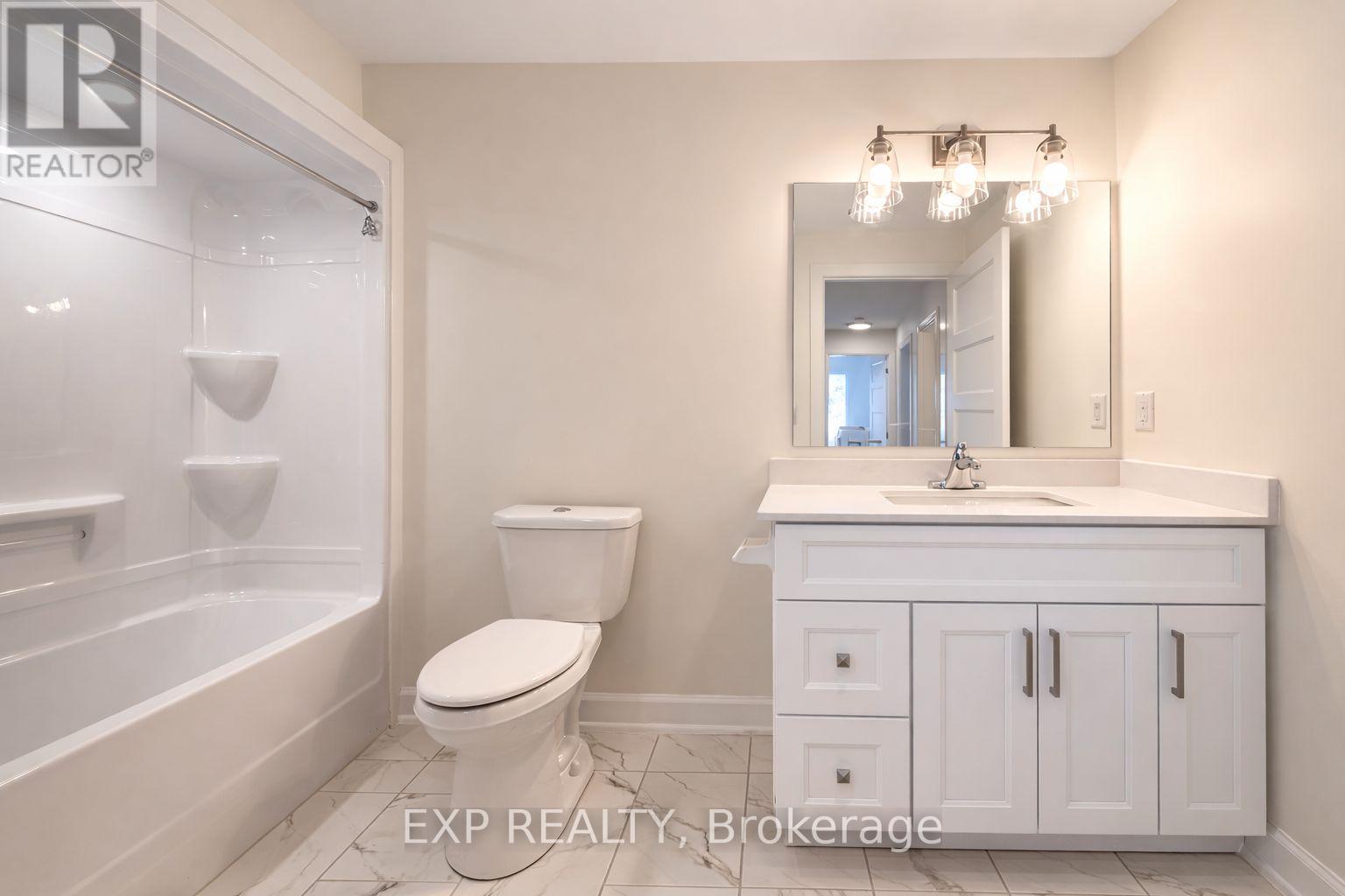 329 Voyageur Place, Russell, Ontario  K0A 1W1 - Photo 12 - X12968314