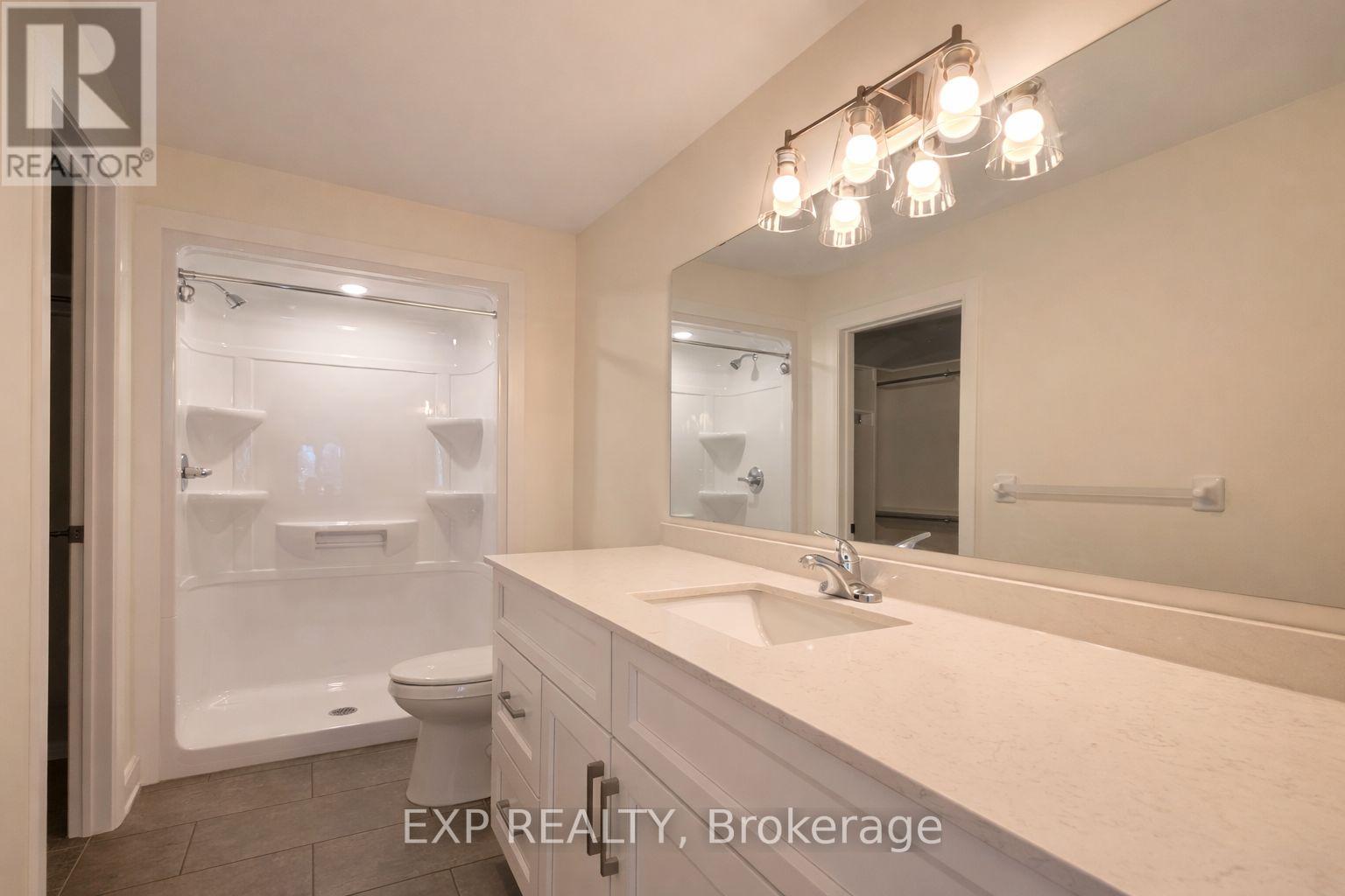 321 Voyageur Place, Russell, Ontario  K0A 1W1 - Photo 8 - X12968322