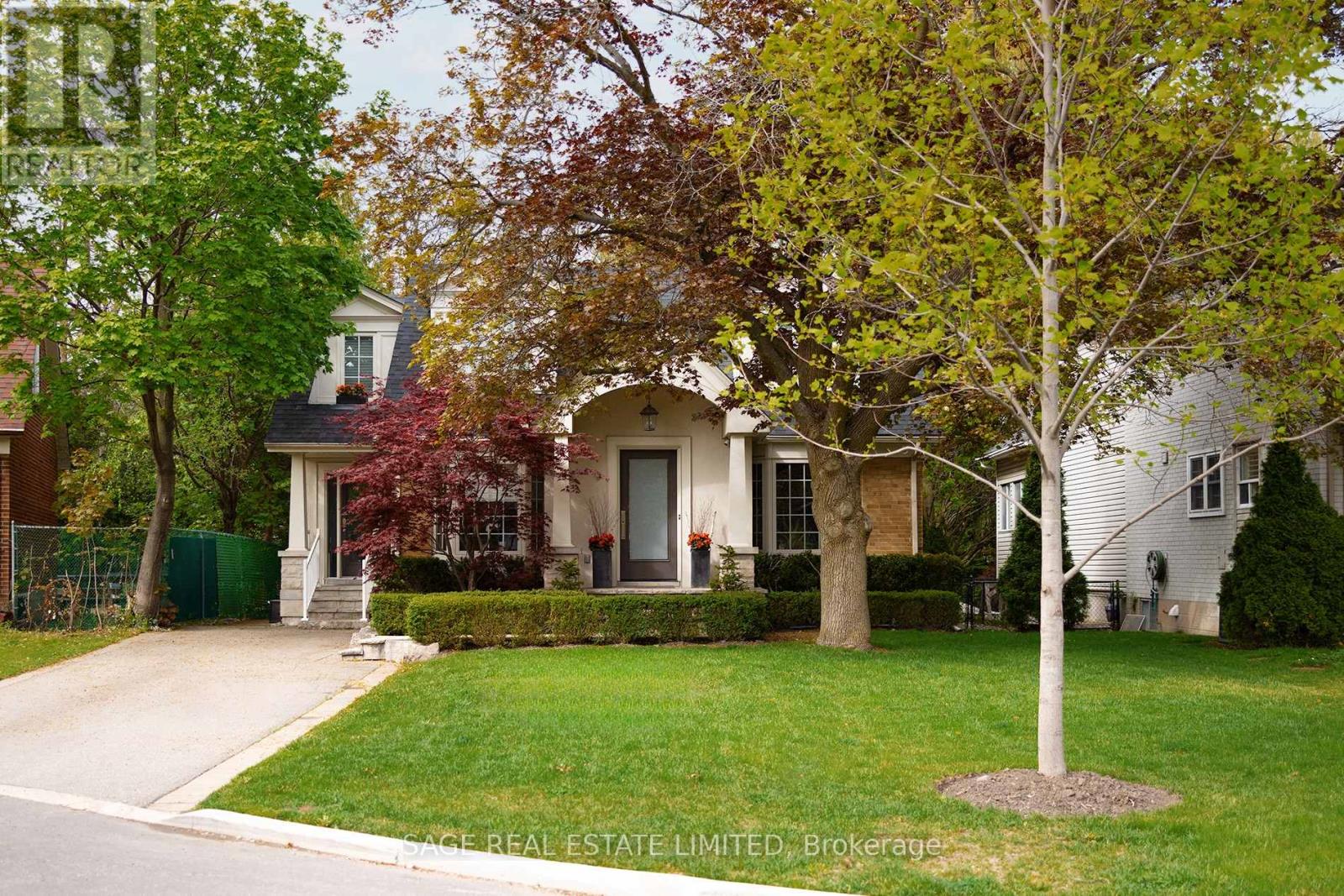 9 Canfield Place, Toronto, Ontario  M3B 2V5 - Photo 10 - C12967704