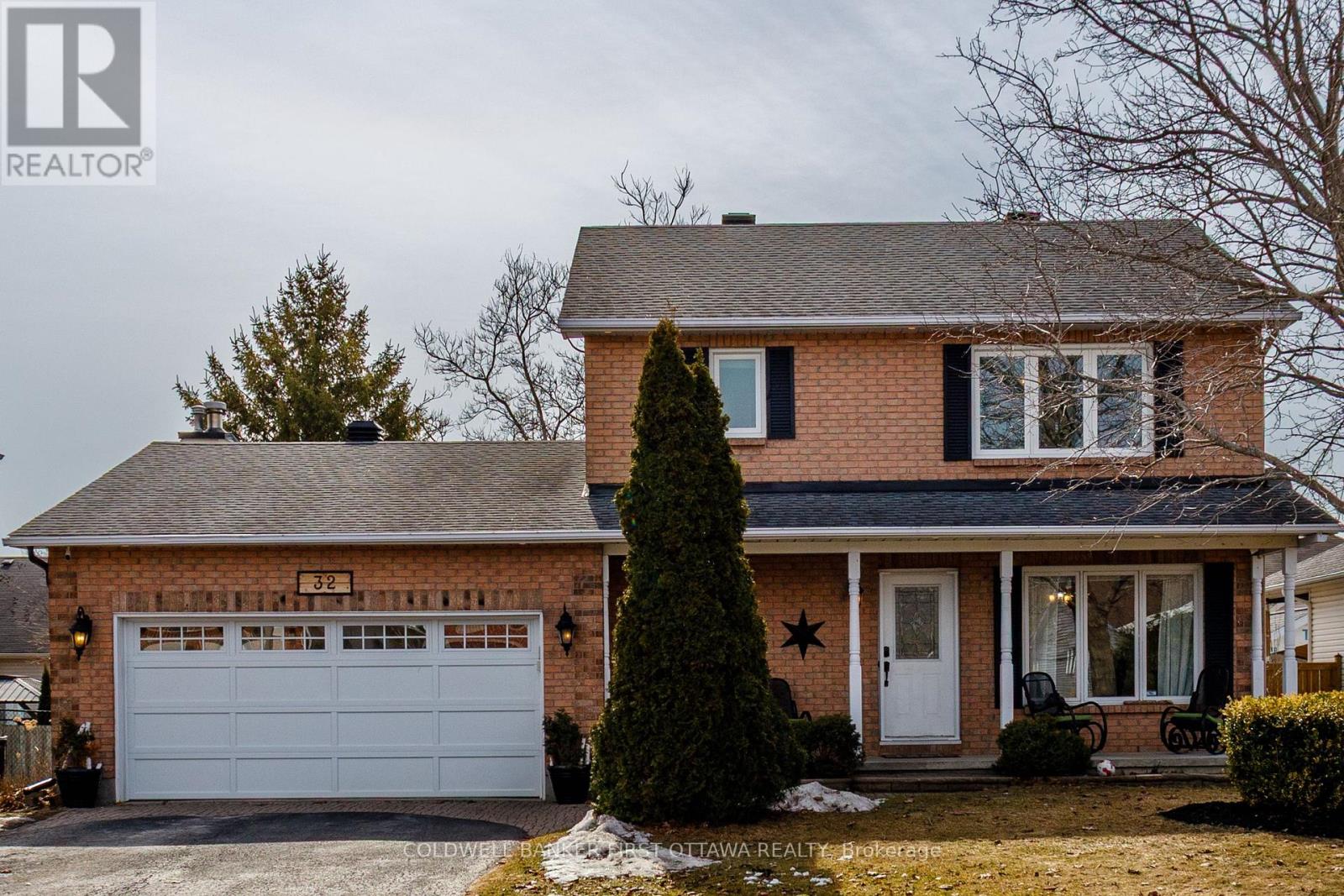 32 JAMES LEWIS AVENUE, Ottawa, Ontario