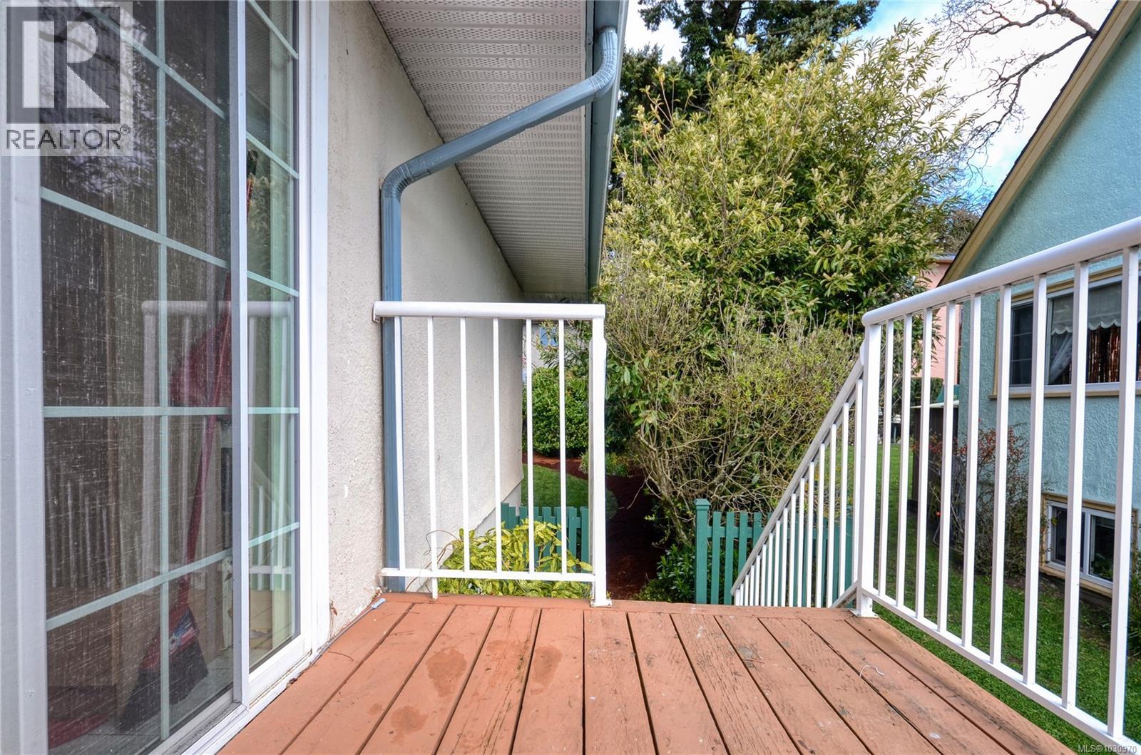 1044 Wollaston St, Esquimalt, British Columbia  V9A 5B4 - Photo 20 - 1030970