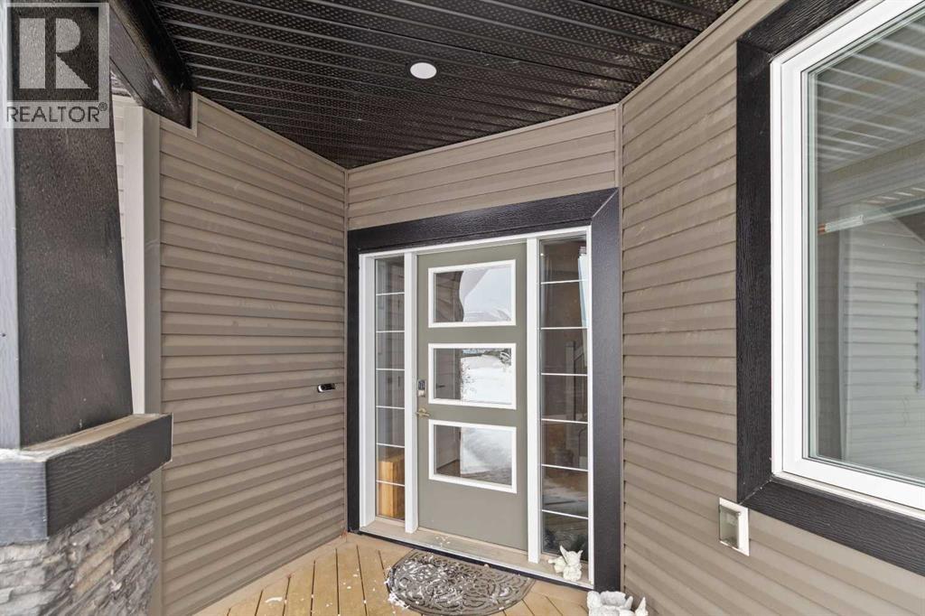 145 Cobblestone Bay, Fort Mcmurray, Alberta  T9K 0X3 - Photo 3 - A2283785