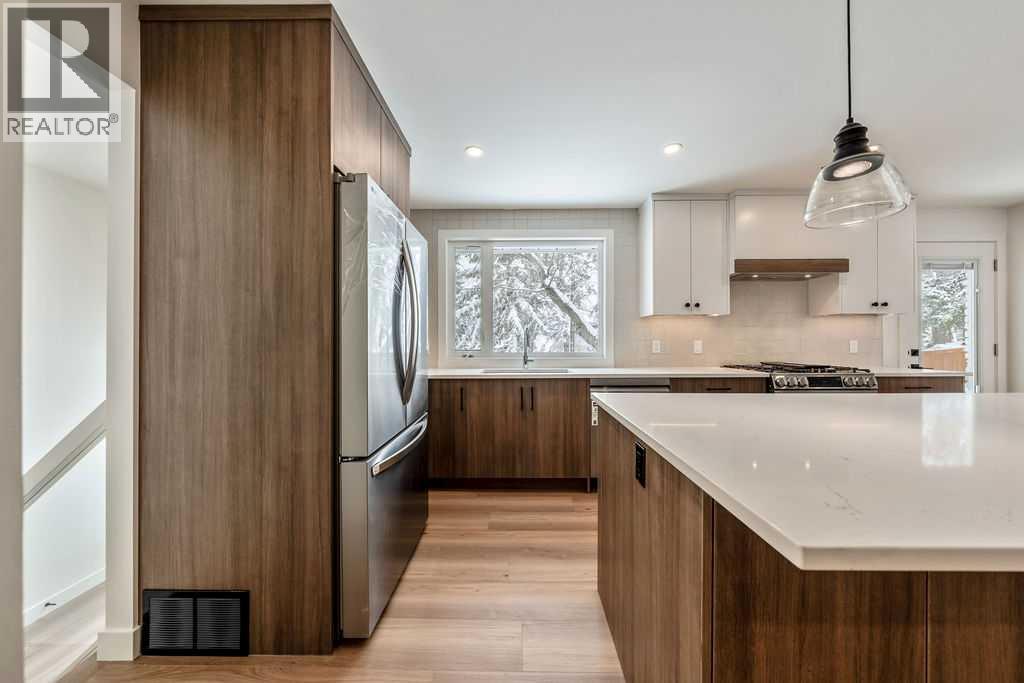 5880 Dalridge Hill NW, Calgary, Alberta  T3A 1L9 - Photo 12 - A2297052