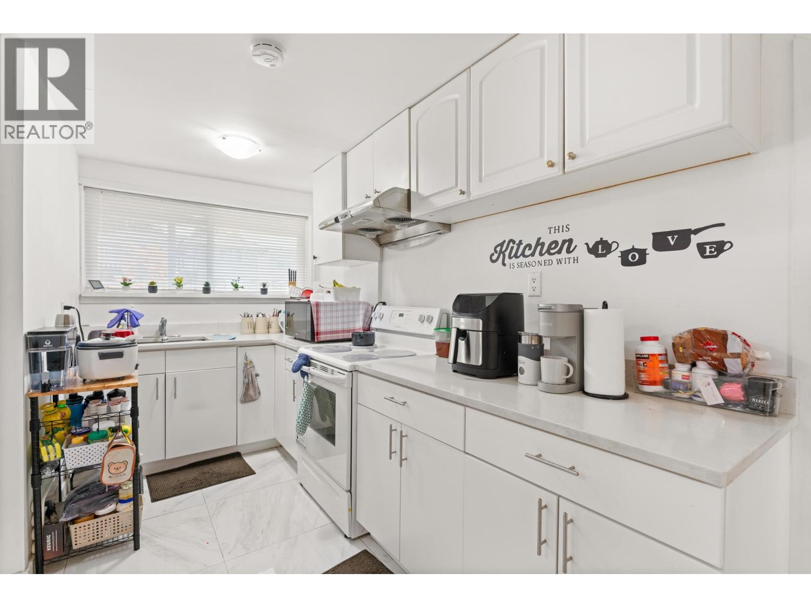 1106 Duthie Avenue, Burnaby, British Columbia  V5A 2R4 - Photo 13 - R3107289