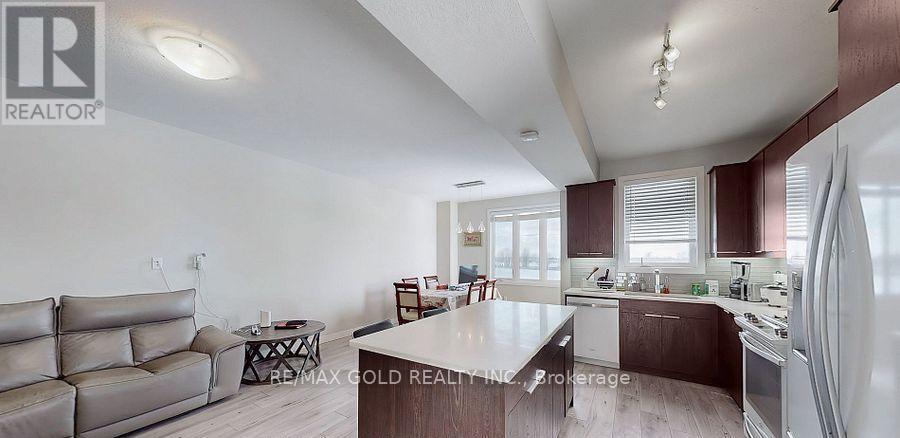 997 West Village Square, London North, Ontario  N6G 0J7 - Photo 13 - X12968308