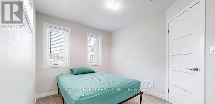 997 West Village Square, London North, Ontario  N6G 0J7 - Photo 30 - X12968308