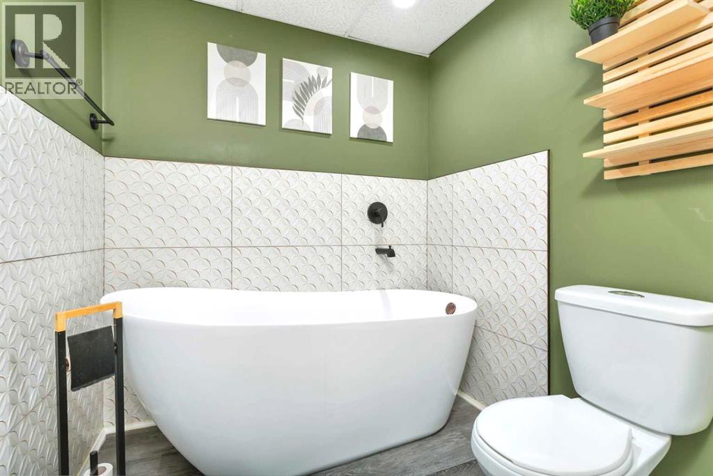 85 Hathaway Lane, Lacombe, Alberta  T4L 1T3 - Photo 26 - A2297753