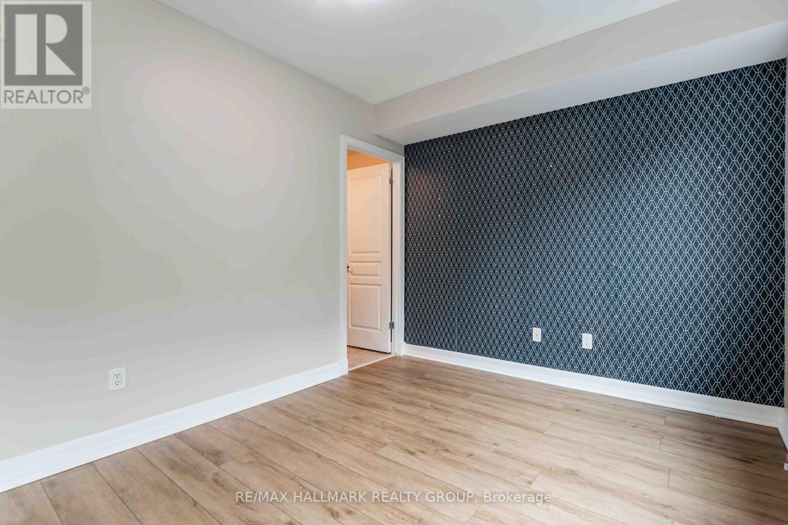 204 - 200 Besserer Street, Ottawa, Ontario  K1N 0A7 - Photo 37 - X12968362