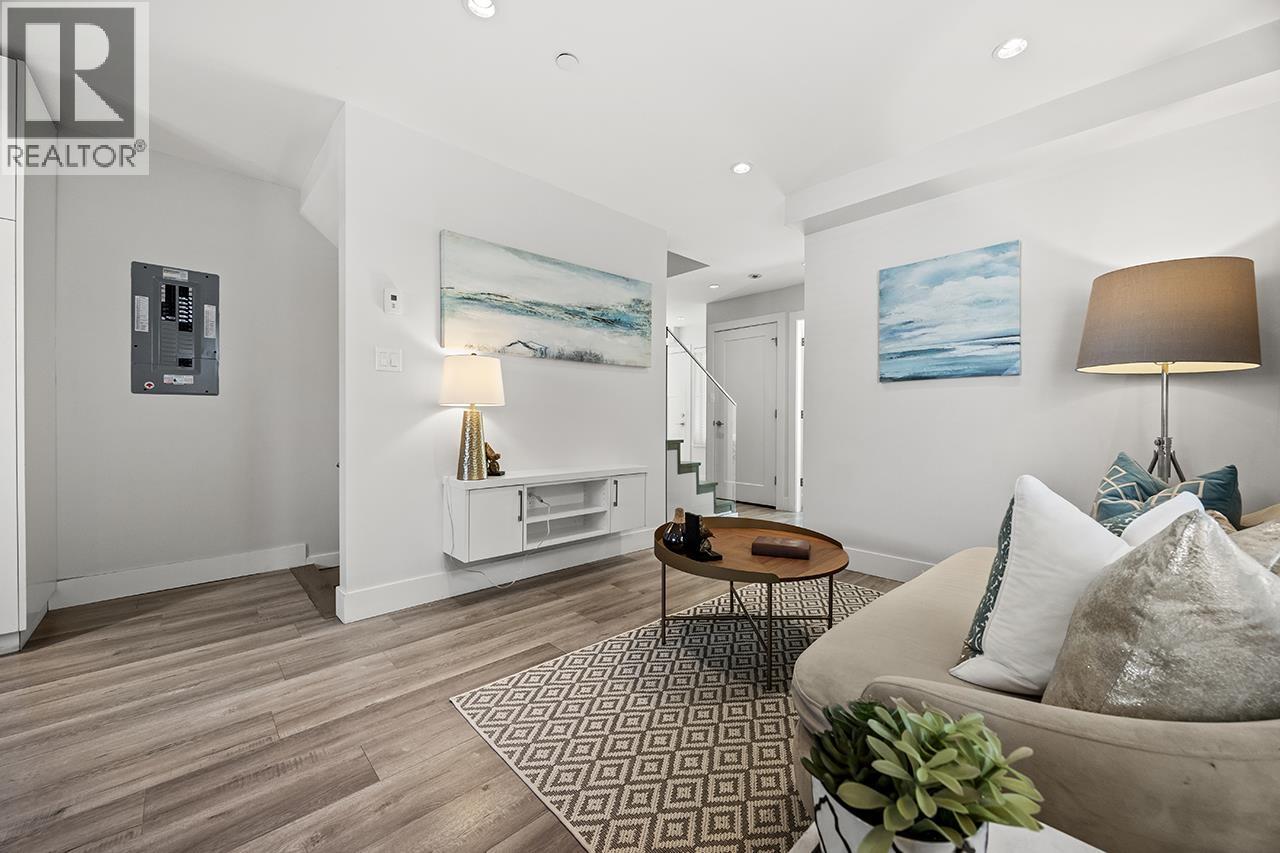 5440 Rhodes Street, Vancouver, British Columbia V5R 3N9 - Photo 6 - R3108125