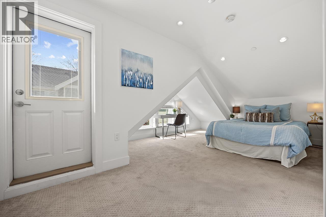 5440 Rhodes Street, Vancouver, British Columbia V5R 3N9 - Photo 12 - R3108125