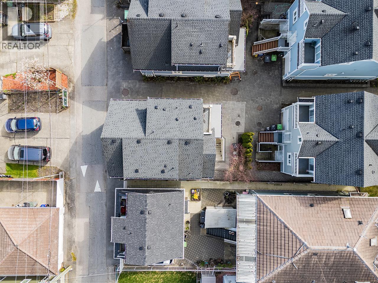 5440 Rhodes Street, Vancouver, British Columbia V5R 3N9 - Photo 33 - R3108125