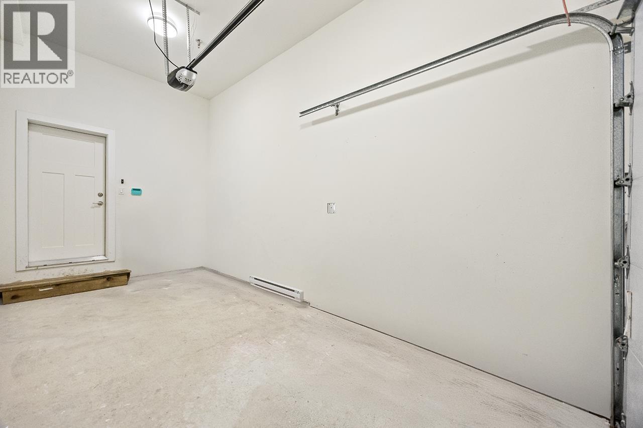 5440 Rhodes Street, Vancouver, British Columbia V5R 3N9 - Photo 25 - R3108125