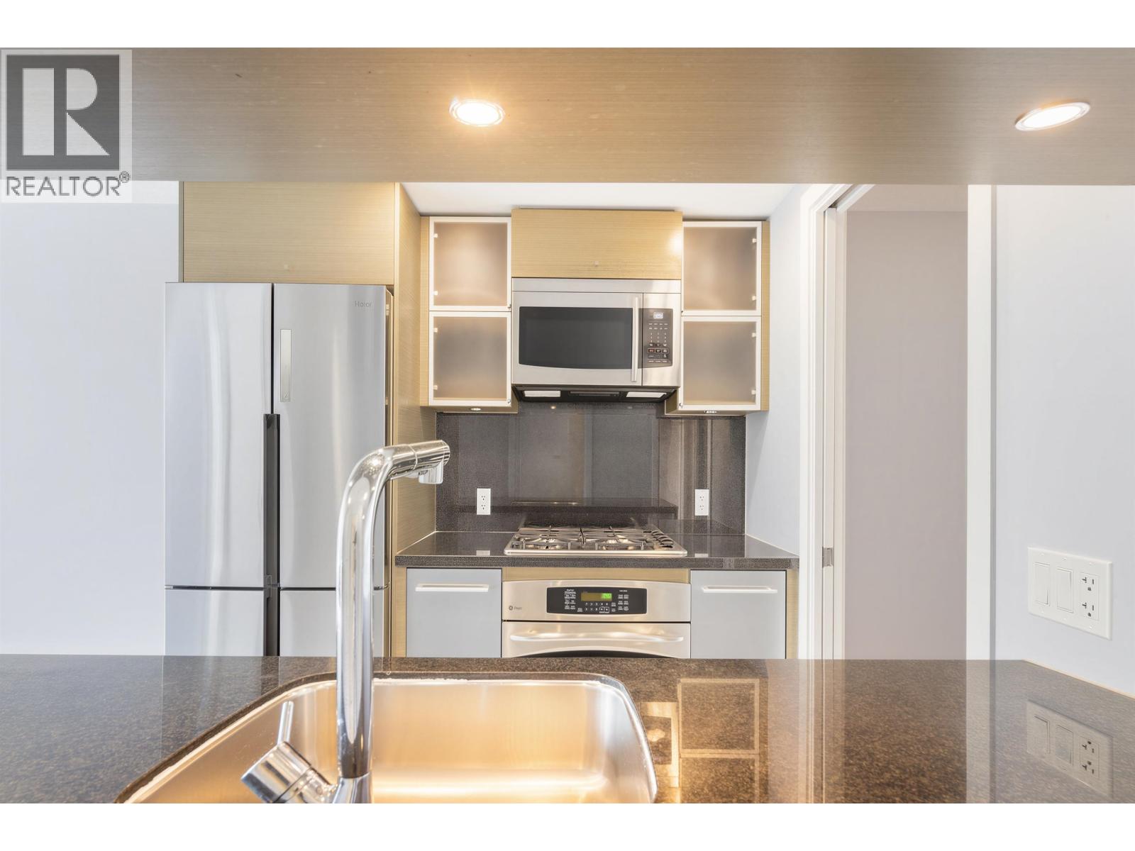 907 833 Seymour Street, Vancouver, British Columbia  V6B 0G4 - Photo 6 - R3107449