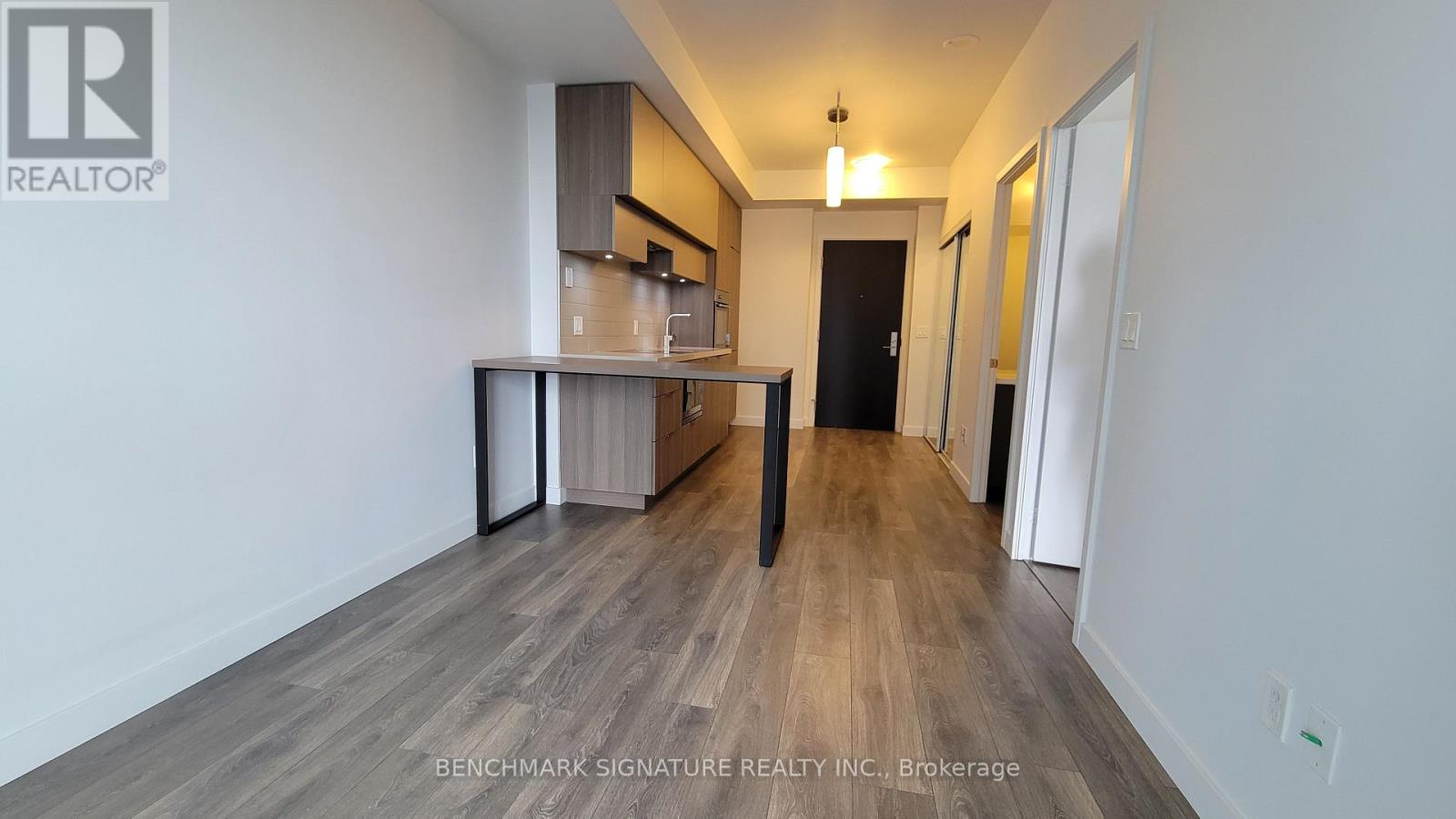 3003 - 8 Eglinton Avenue E, Toronto, Ontario  M4P 1A6 - Photo 5 - C12968346