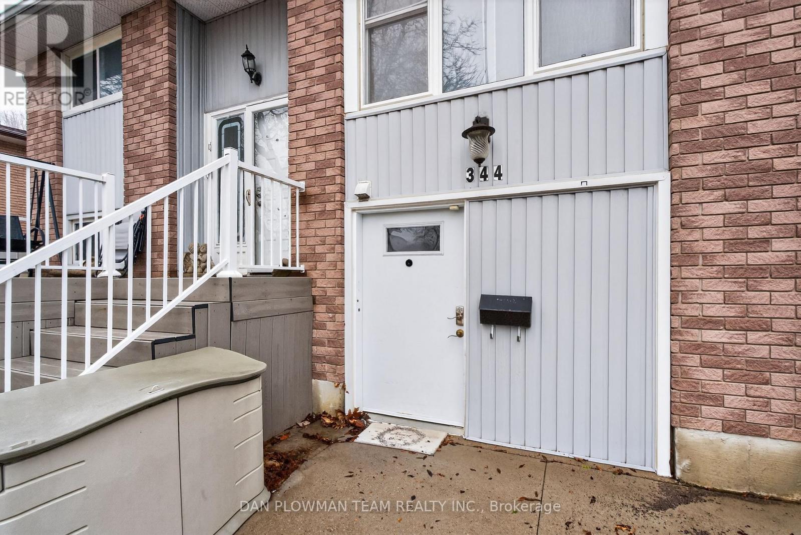 344 Kensington Crescent, Oshawa, Ontario  L1G 7S5 - Photo 5 - E12968352