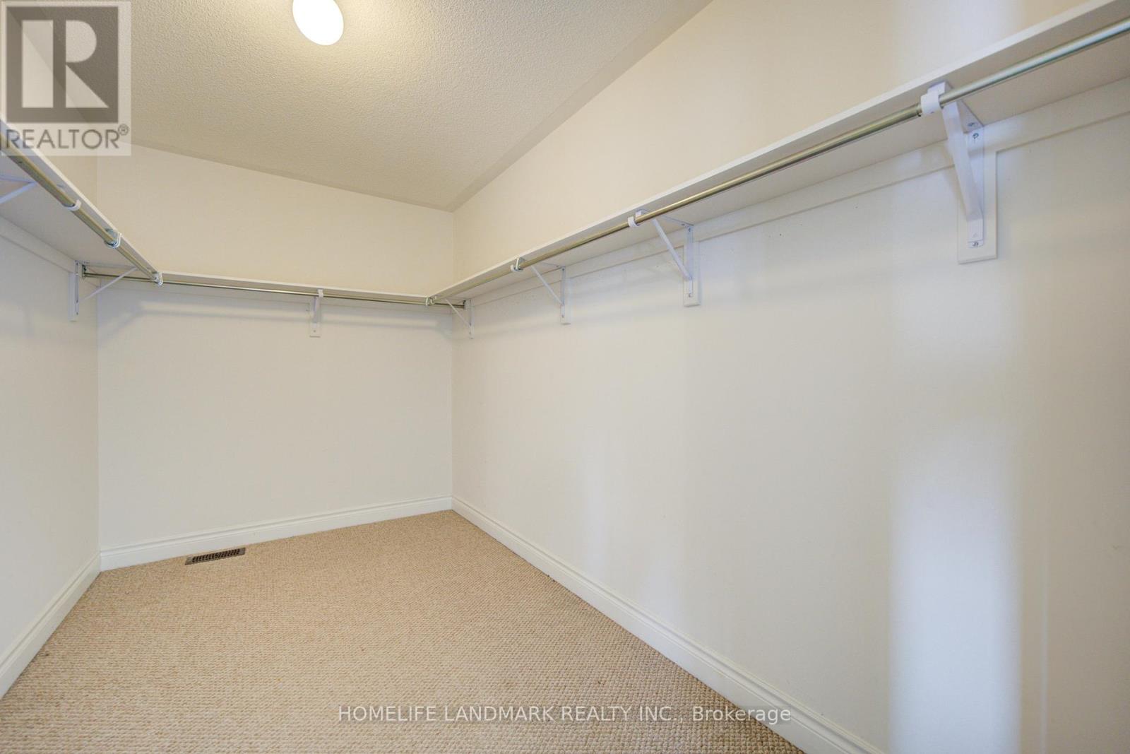 9 Rotondo Crescent, Vaughan, Ontario  L4H 4R1 - Photo 32 - N12968382