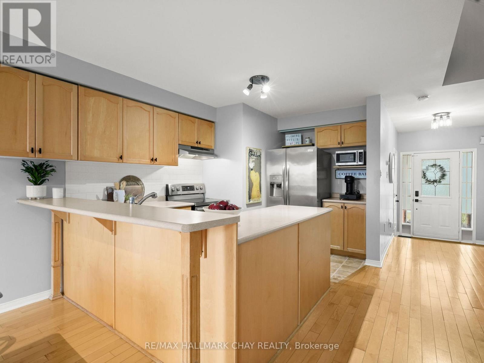 58 Smith Street, New Tecumseth, Ontario  L9R 1Z9 - Photo 15 - N12968388