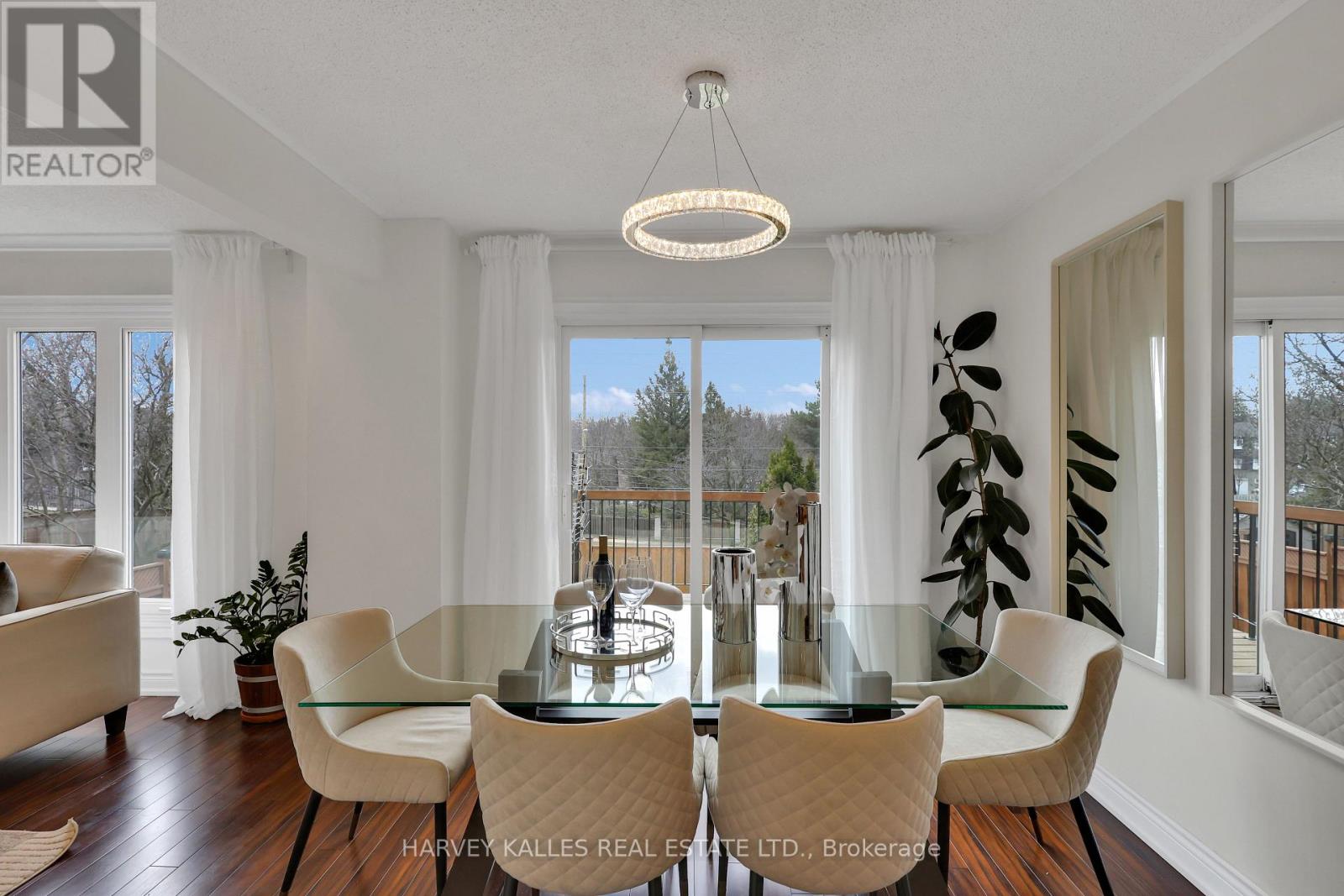 47 Aberfeldy Crescent, Markham, Ontario  L3T 4C1 - Photo 8 - N12960082