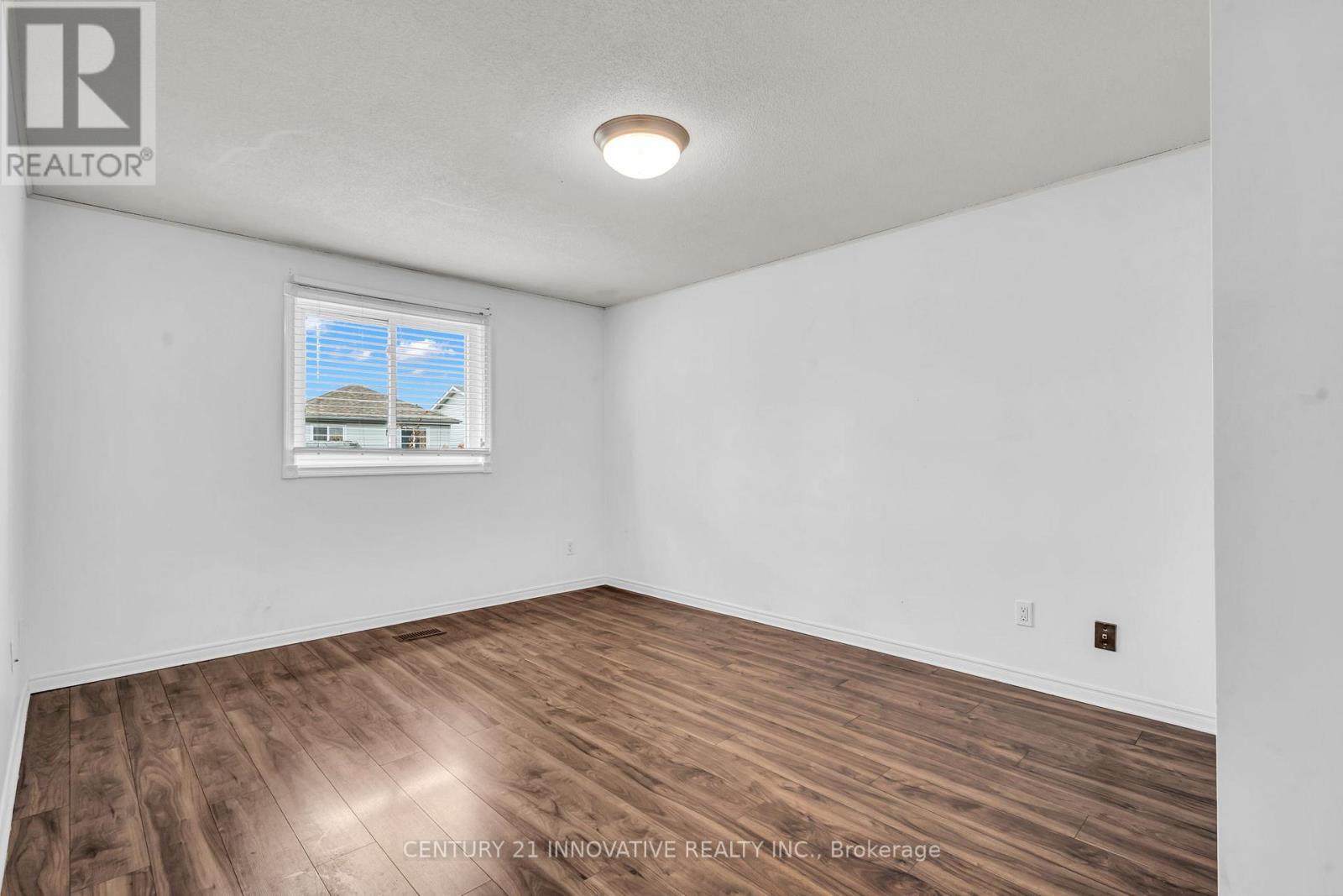 690 Elgin Street E, Cambridge, Ontario  N1R 7W5 - Photo 21 - X12967246