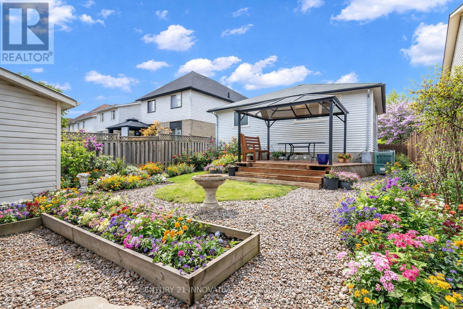 690 Elgin Street E, Cambridge, Ontario  N1R 7W5 - Photo 3 - X12967246