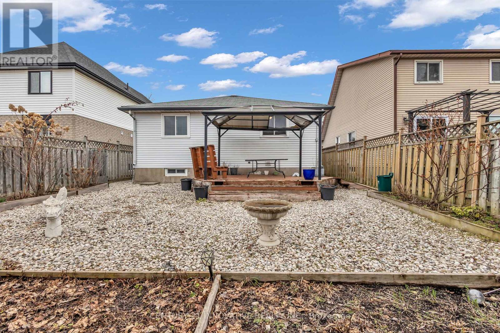 690 Elgin Street E, Cambridge, Ontario  N1R 7W5 - Photo 40 - X12967246