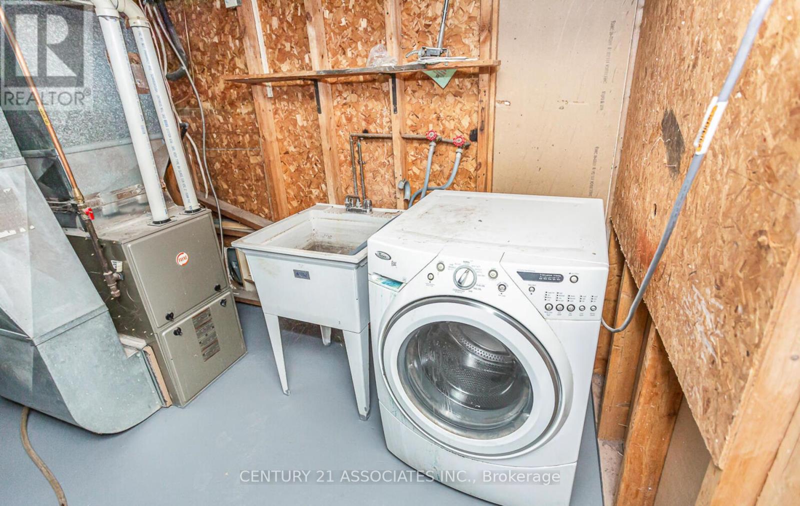 1338 Waverly Avenue, Oakville, Ontario  L6L 2S3 - Photo 41 - W12968348