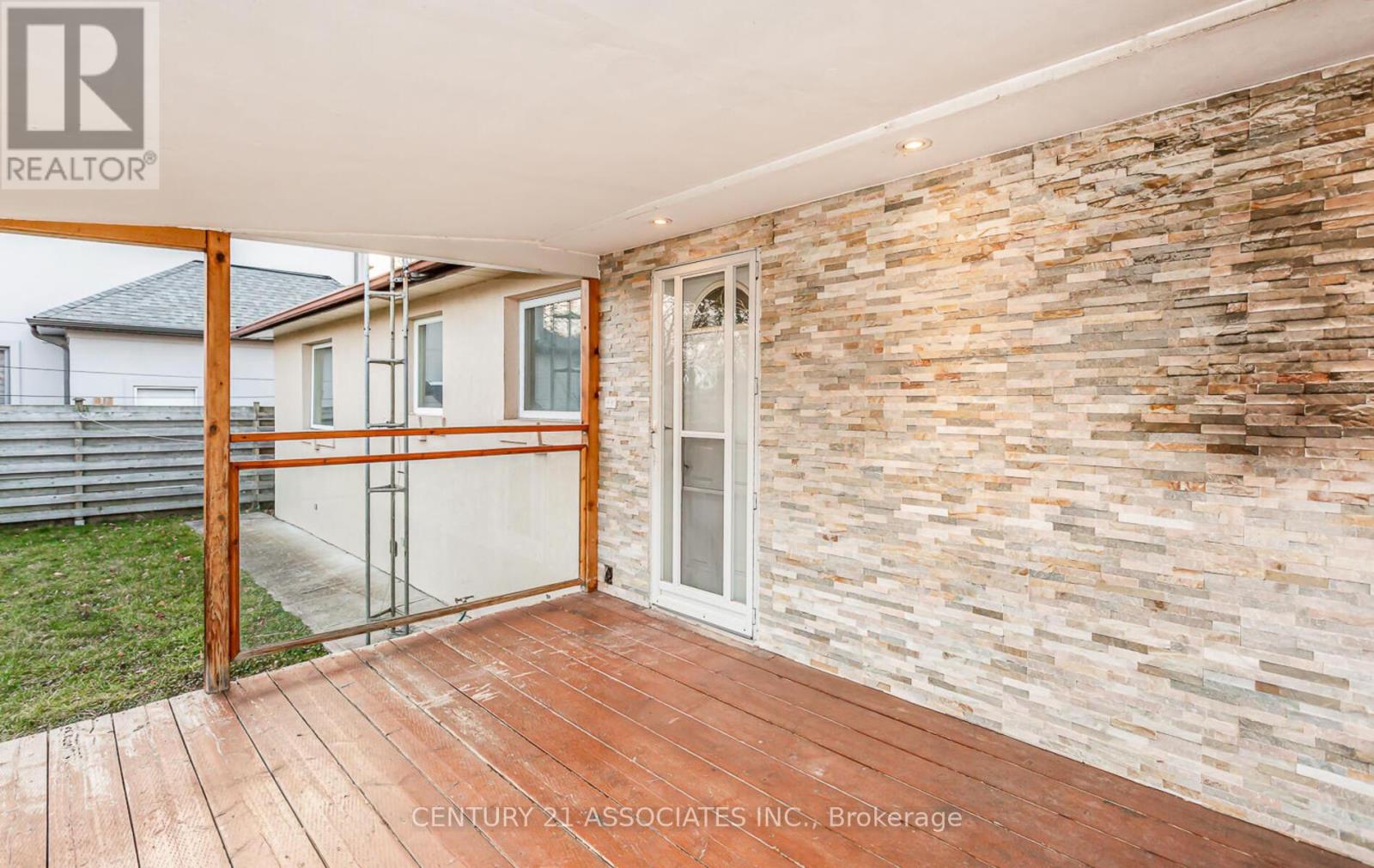 1338 Waverly Avenue, Oakville, Ontario  L6L 2S3 - Photo 43 - W12968348