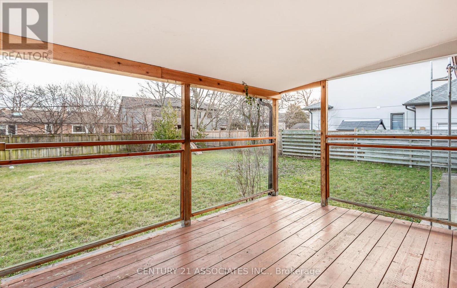 1338 Waverly Avenue, Oakville, Ontario  L6L 2S3 - Photo 45 - W12968348