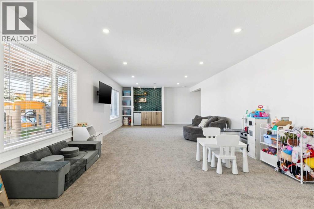 642 Schooner Cove NW, Calgary, Alberta  T3L 1Z1 - Photo 34 - A2296009