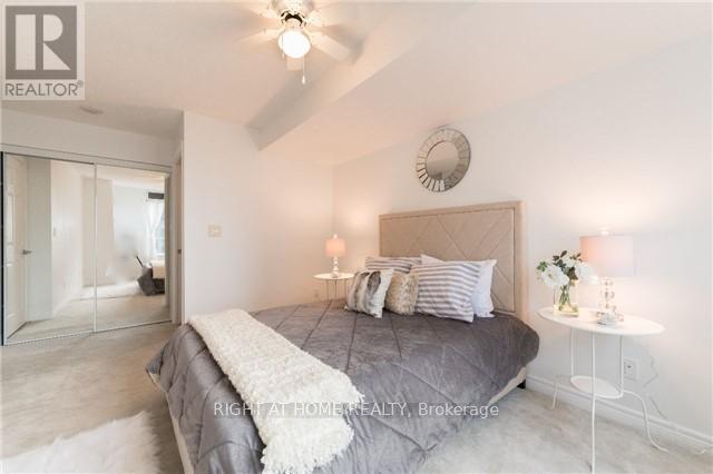 1713 - 310 Burnhamthorpe Road W, Mississauga, Ontario  L5B 4P9 - Photo 15 - W12950288