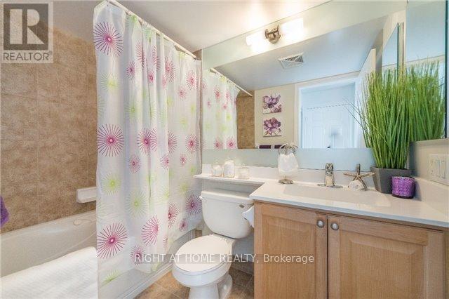 1713 - 310 Burnhamthorpe Road W, Mississauga, Ontario  L5B 4P9 - Photo 19 - W12950288