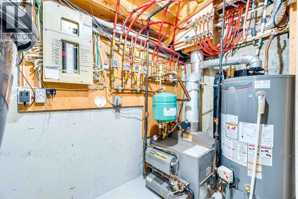 211 4 Avenue SE, Three Hills, Alberta  T0M 2A0 - Photo 40 - A2297166