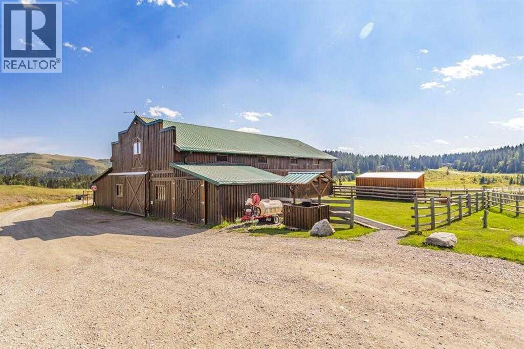 52 Cowboy Trail, Rural Foothills County, Alberta  T0L 1K0 - Photo 37 - A2296548