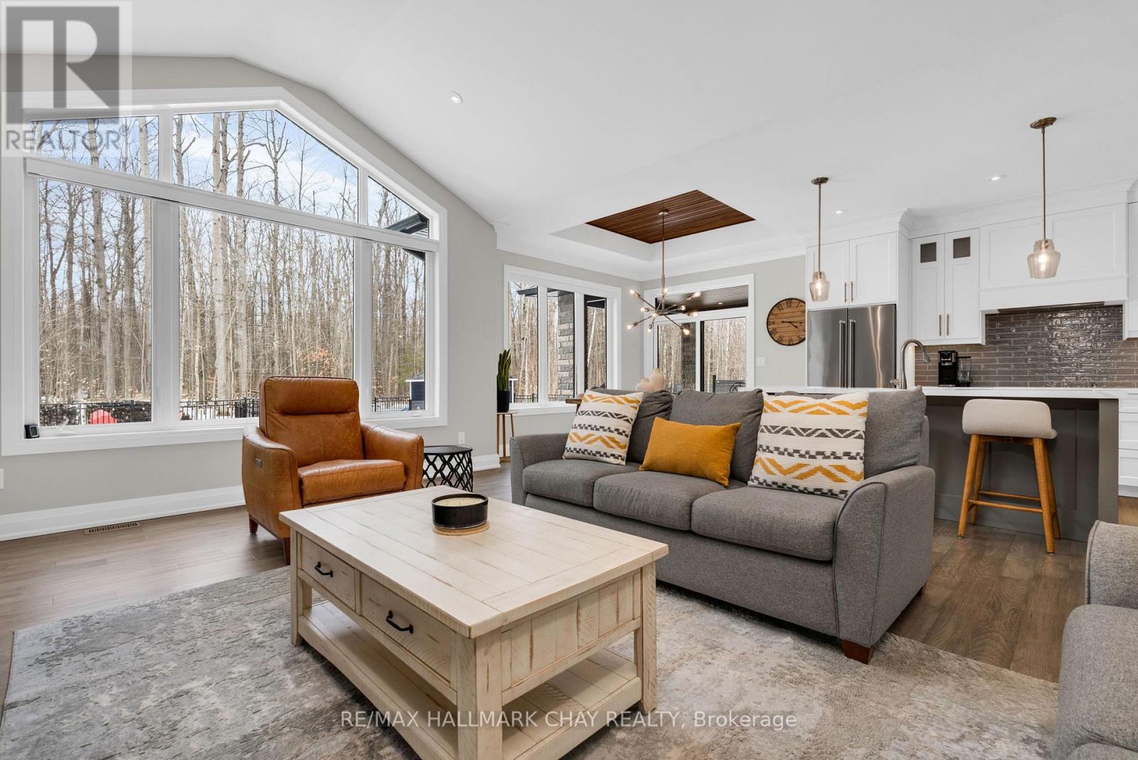 8 Byers Street, Springwater, Ontario  L9X 2A3 - Photo 10 - S12968020