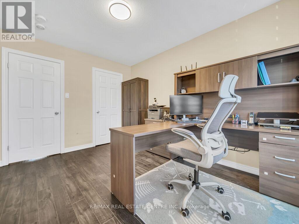 3 Mccann Street, Guelph, Ontario  N1G 0A8 - Photo 33 - X12964722