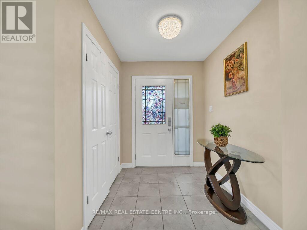 3 Mccann Street, Guelph, Ontario  N1G 0A8 - Photo 9 - X12964722