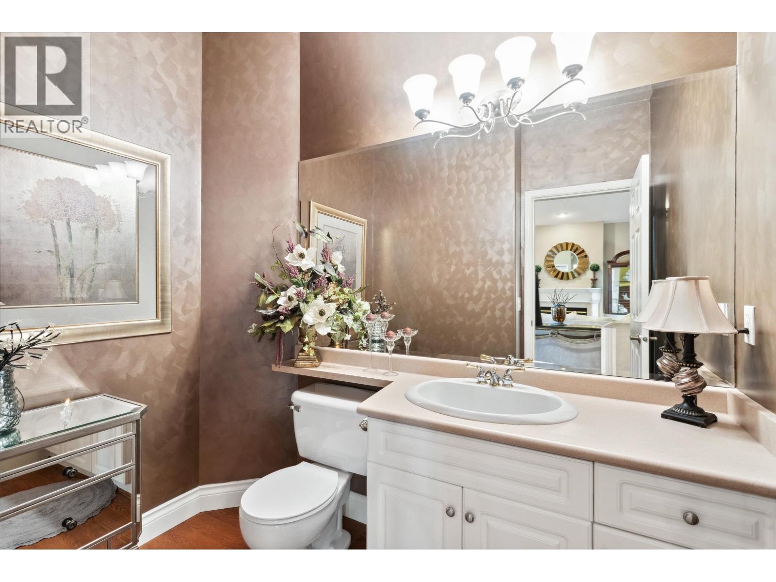 121 2979 Panorama Drive, Coquitlam, British Columbia  V3E 2W8 - Photo 24 - R3108220