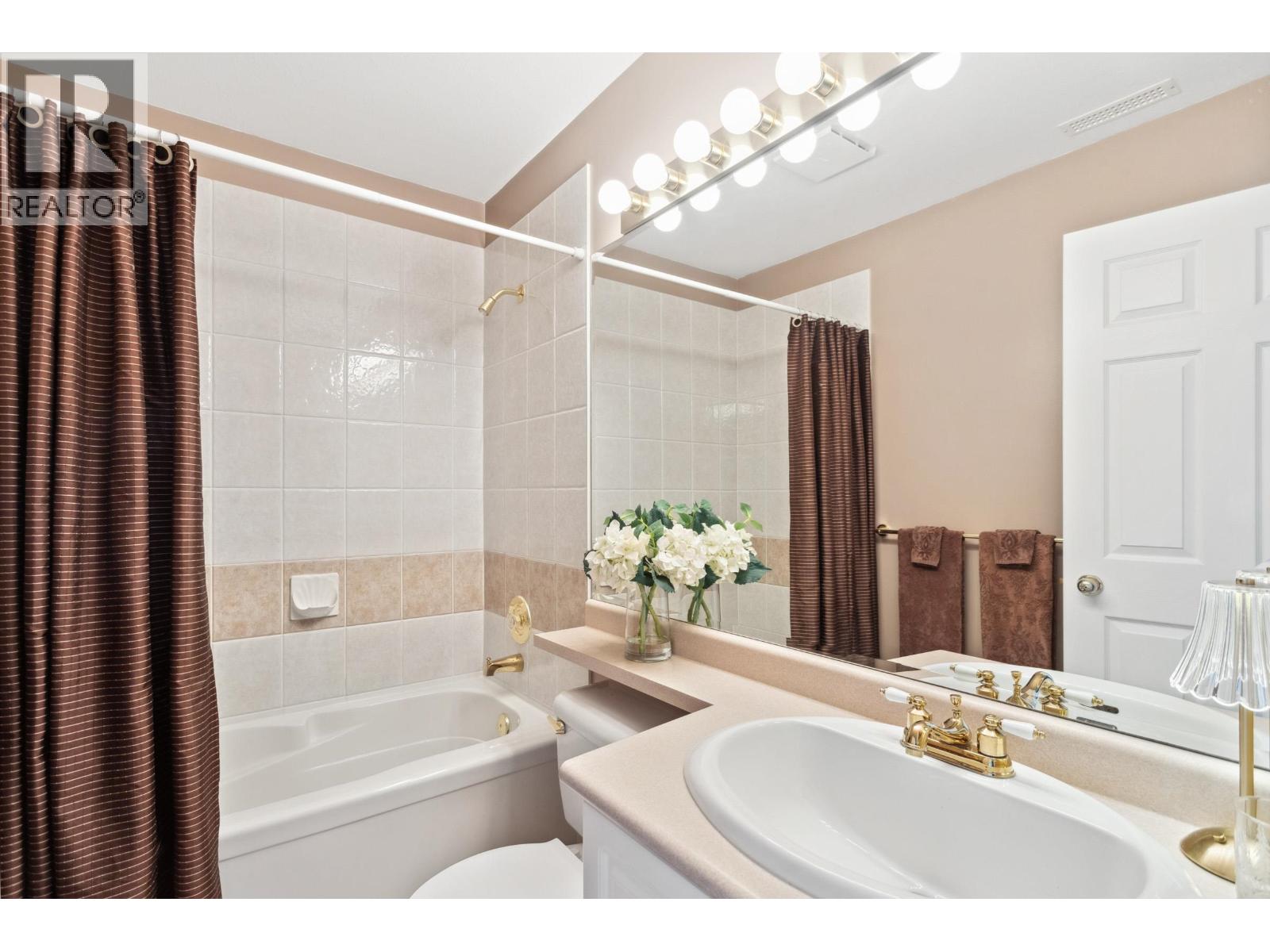 121 2979 Panorama Drive, Coquitlam, British Columbia  V3E 2W8 - Photo 28 - R3108220