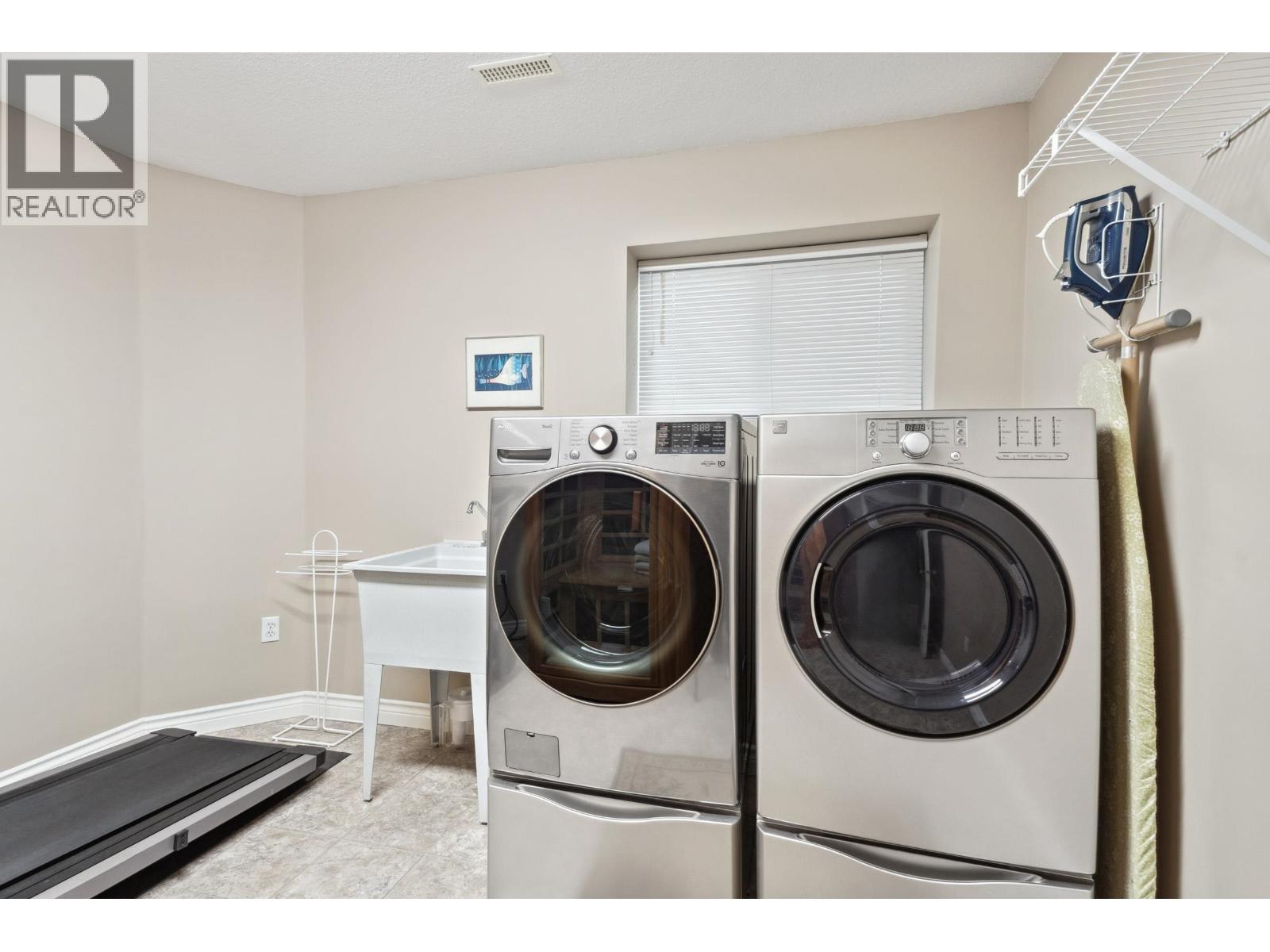 121 2979 Panorama Drive, Coquitlam, British Columbia  V3E 2W8 - Photo 29 - R3108220