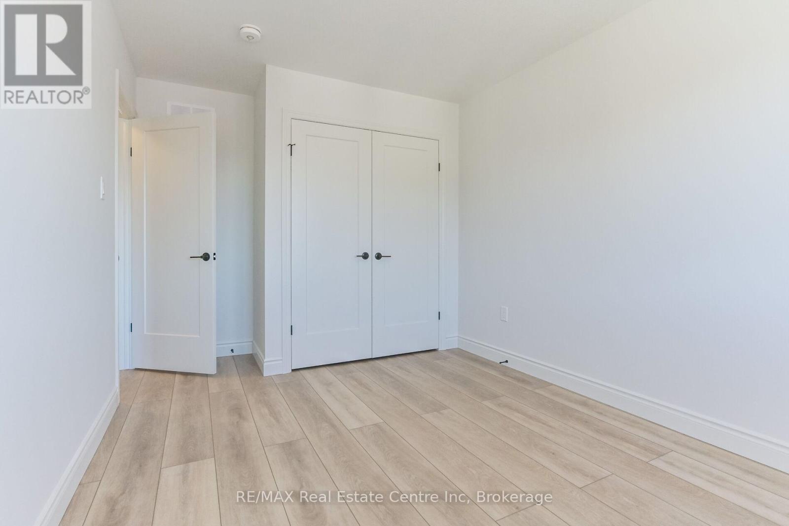 41 Hedley Lane, Centre Wellington, Ontario  N0B 1S0 - Photo 22 - X12968414