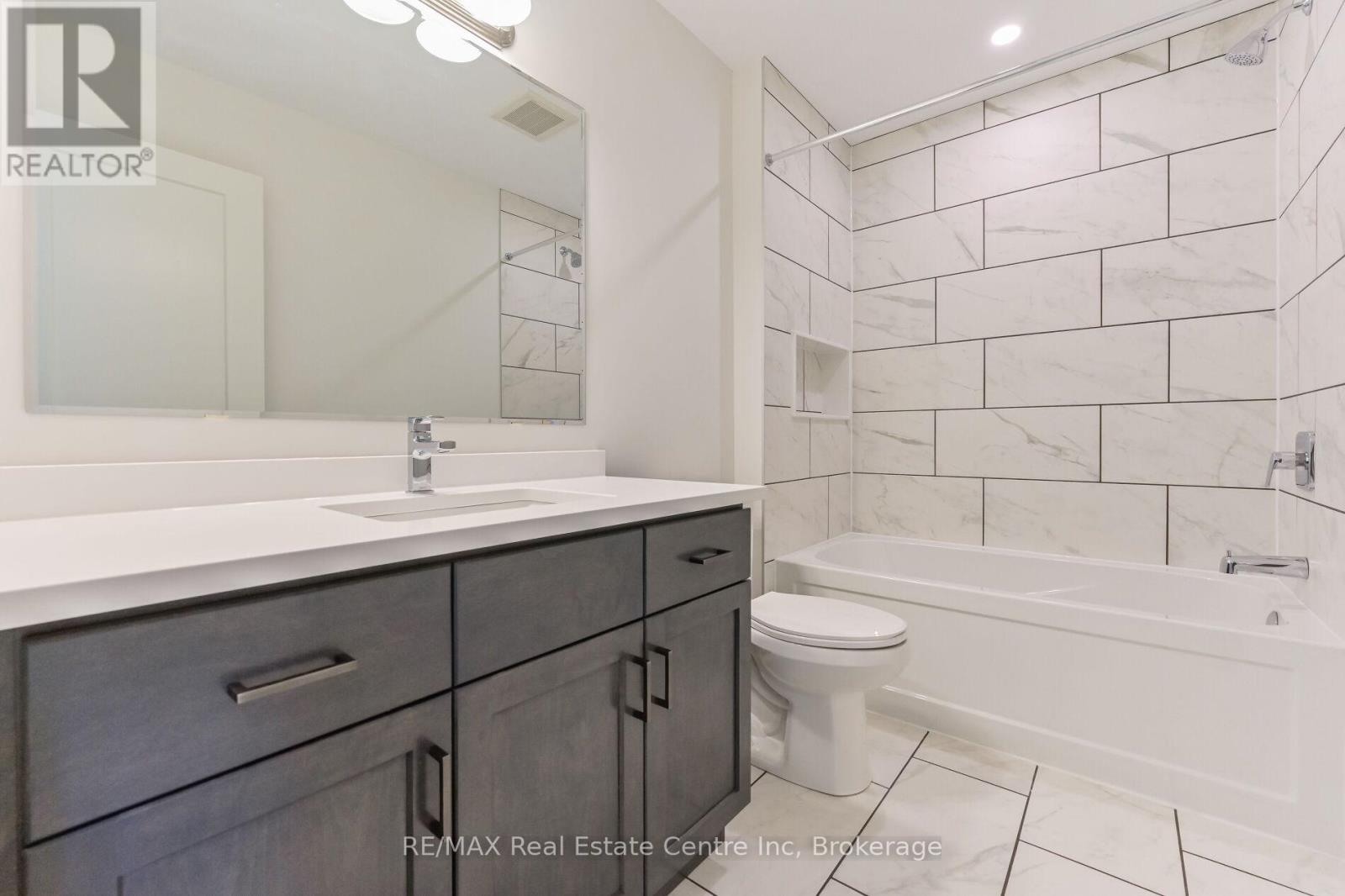 41 Hedley Lane, Centre Wellington, Ontario  N0B 1S0 - Photo 23 - X12968414