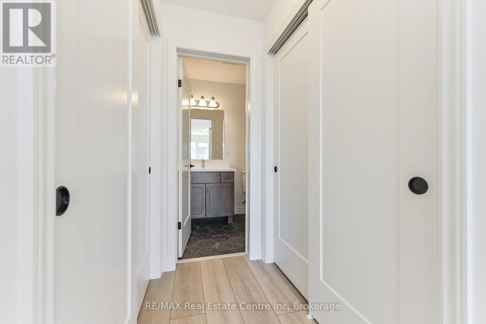 41 Hedley Lane, Centre Wellington, Ontario  N0B 1S0 - Photo 30 - X12968414