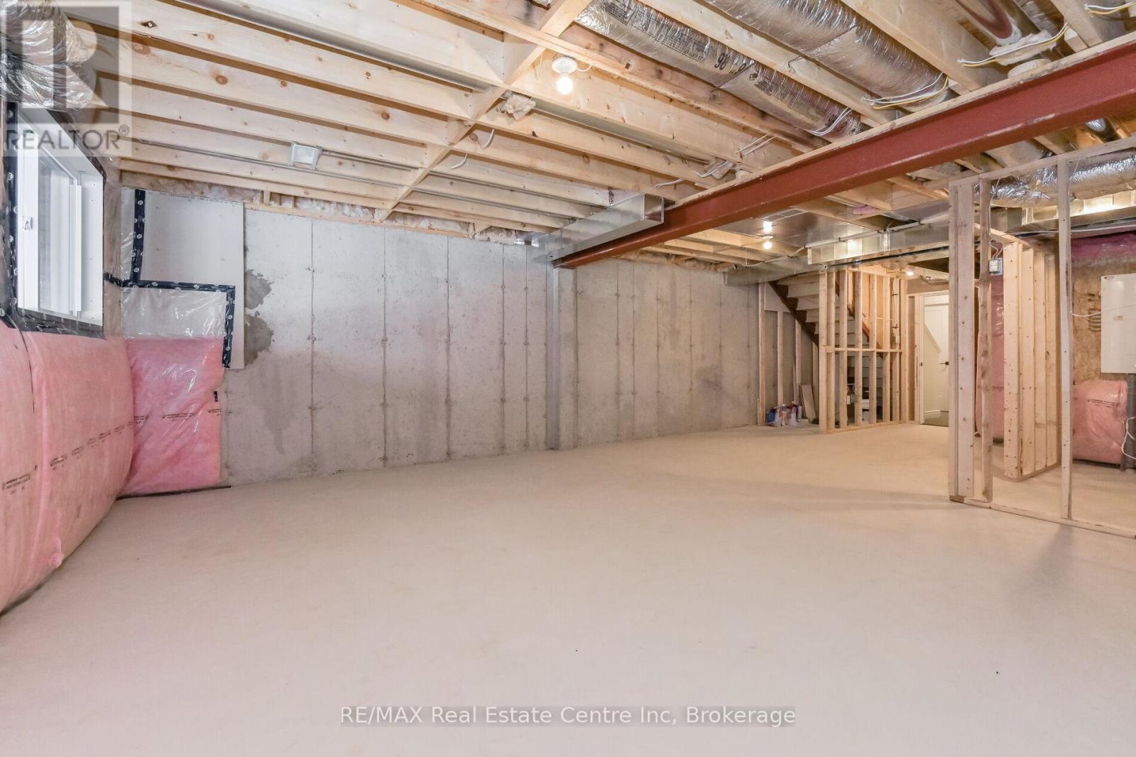 41 Hedley Lane, Centre Wellington, Ontario  N0B 1S0 - Photo 36 - X12968414